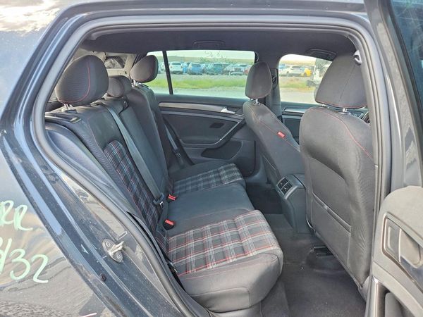 2019 VOLKSWAGEN GTI