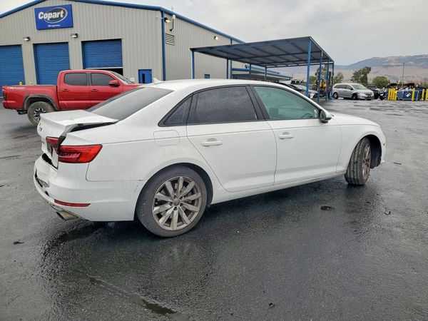 2017 AUDI A4
