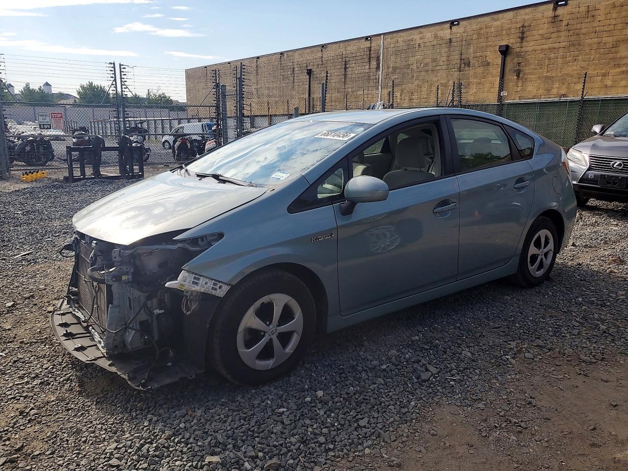 2013 TOYOTA PRIUS