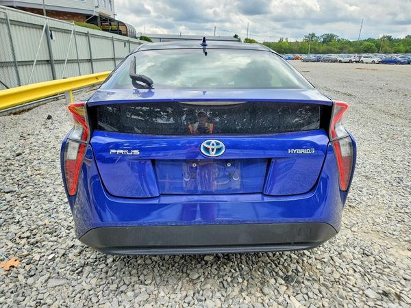 2016 TOYOTA PRIUS One/Two