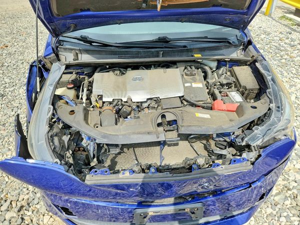 2016 TOYOTA PRIUS One/Two