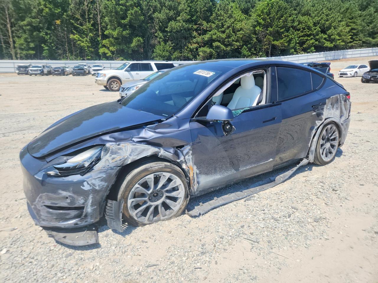 2022 TESLA MODEL Y — Front 3/4