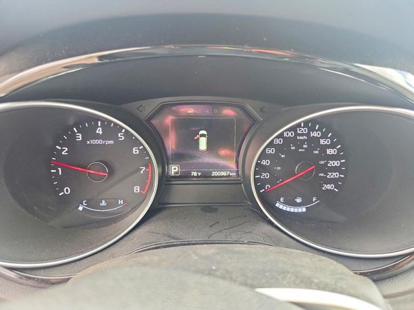 2015 KIA SEDONA GLS - Middle level