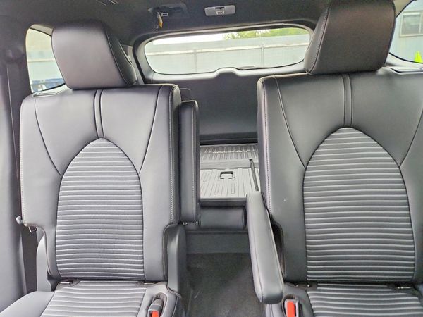 2026 TOYOTA HIGHLANDER