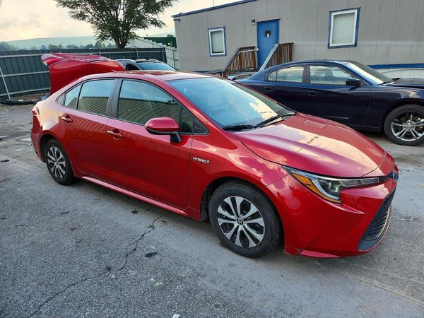 2021 TOYOTA COROLLA LE