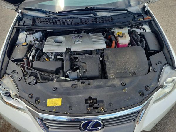 2014 LEXUS CT 200h