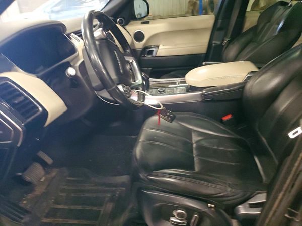 2017 LAND ROVER RANGE ROVER SPORT