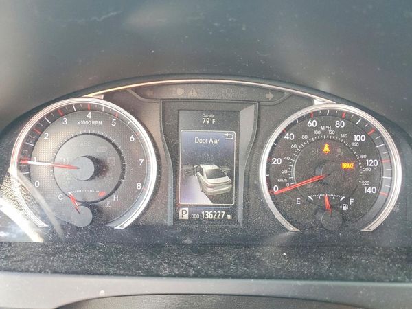 2016 TOYOTA CAMRY