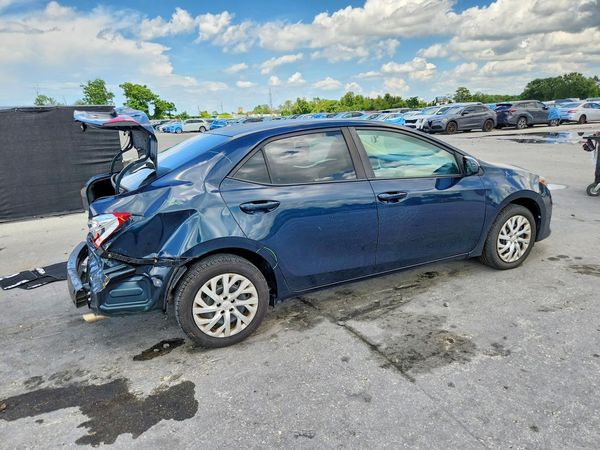 2018 TOYOTA COROLLA