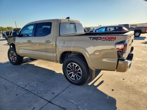 2020 TOYOTA TACOMA SR5