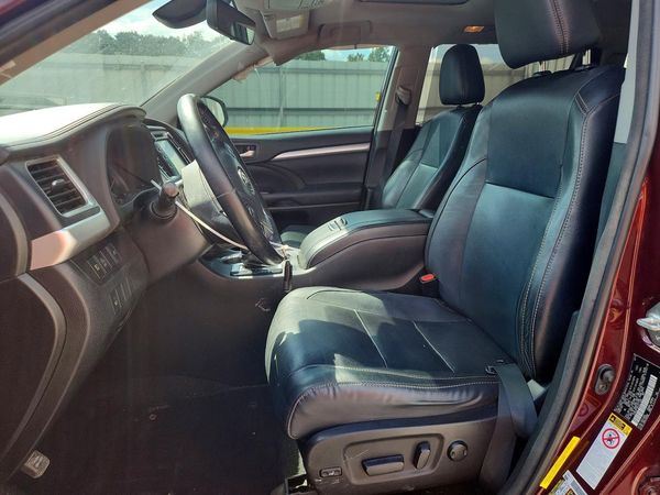 2018 TOYOTA HIGHLANDER