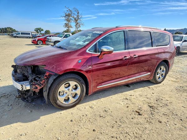 2018 CHRYSLER PACIFICA
