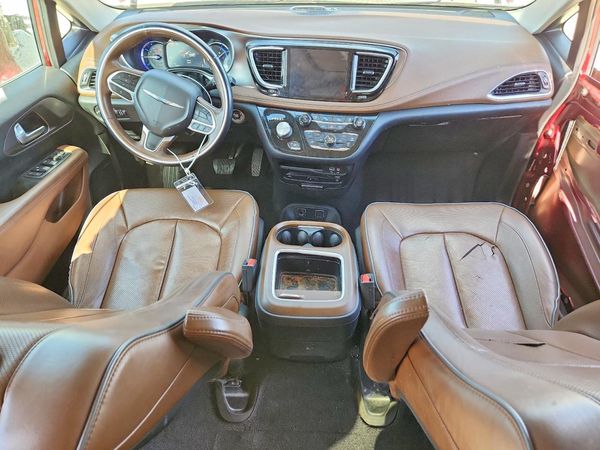 2018 CHRYSLER PACIFICA