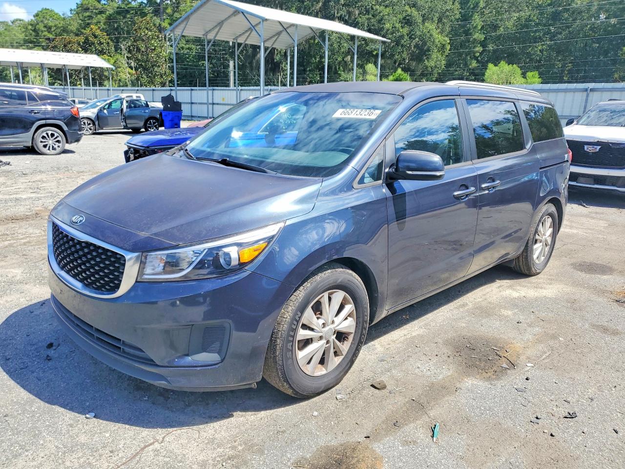2016 KIA SEDONA LX - Middle-low
