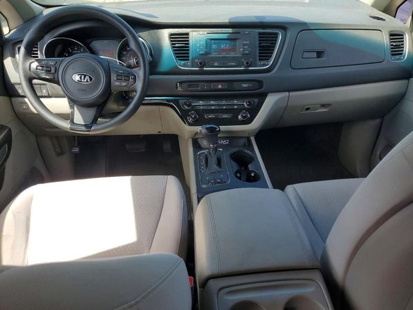 2016 KIA SEDONA LX - Middle-low