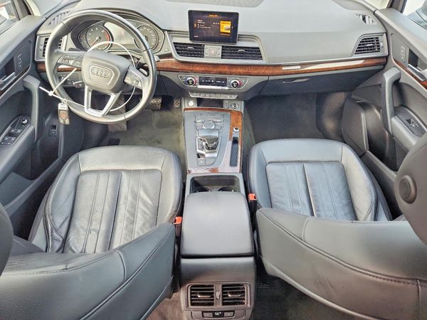 2019 AUDI Q5