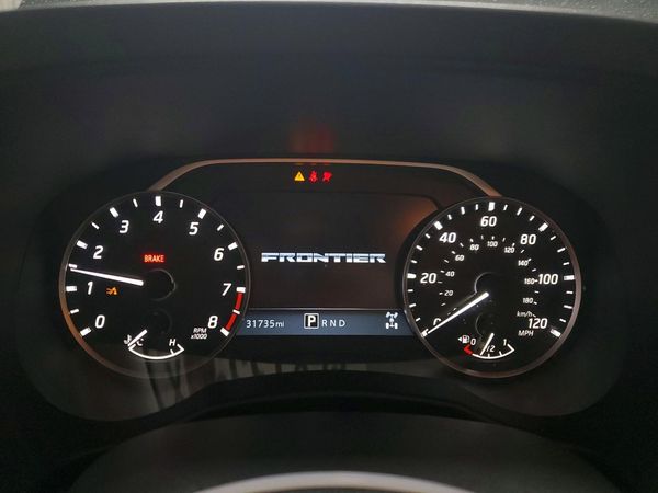 2025 NISSAN FRONTIER