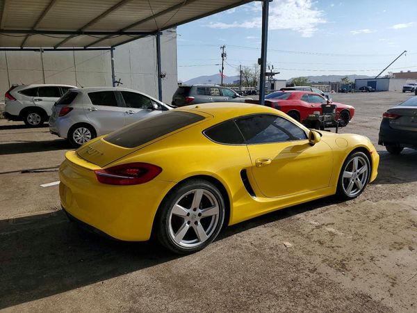 2016 PORSCHE CAYMAN
