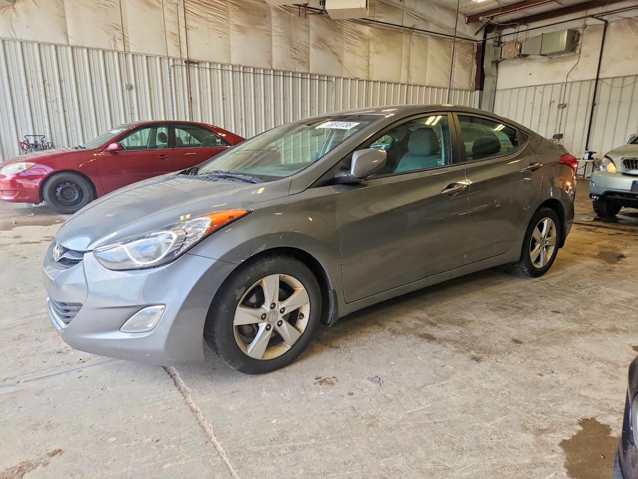 2013 HYUNDAI ELANTRA