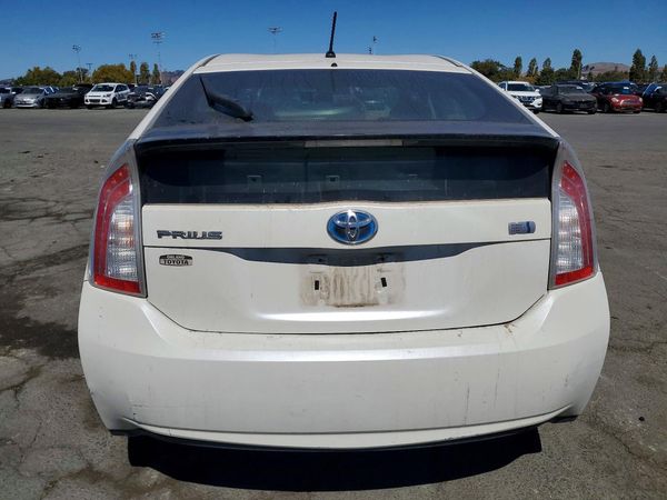 2013 TOYOTA PRIUS