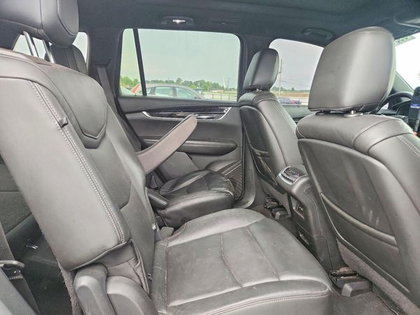 2020 CADILLAC XT6