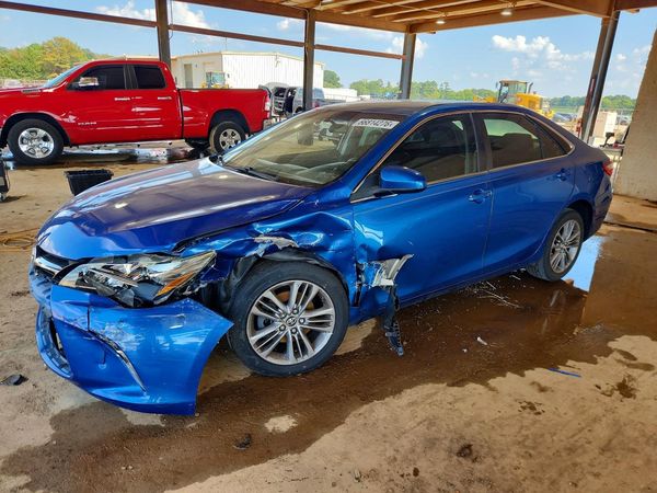2017 TOYOTA CAMRY