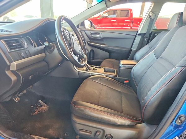 2017 TOYOTA CAMRY LE/SE/XLE/XSE — DENT