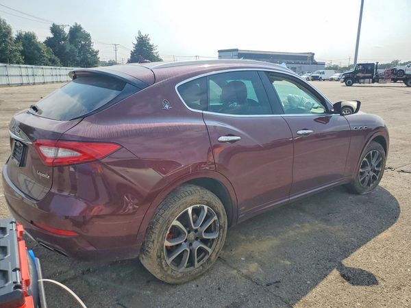 2017 MASERATI LEVANTE