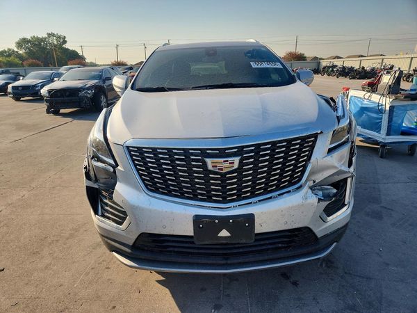 2020 CADILLAC XT5
