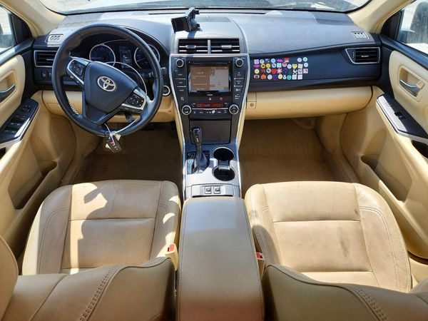 2017 TOYOTA CAMRY XLE/XSE