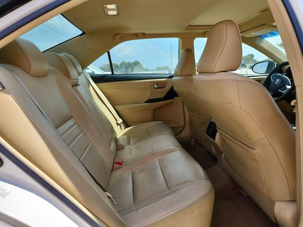 2017 TOYOTA CAMRY XLE/XSE