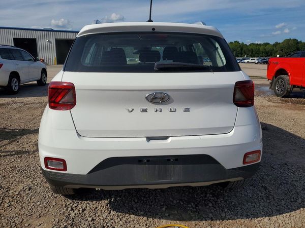 2025 HYUNDAI VENUE SEL, Limited