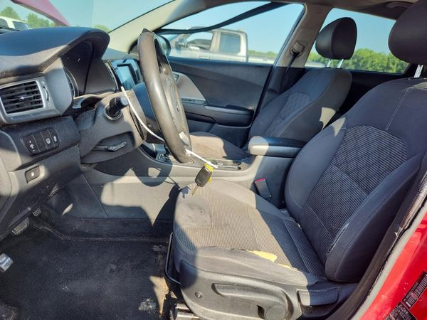 2018 KIA NIRO