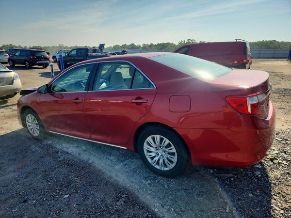 2012 TOYOTA CAMRY