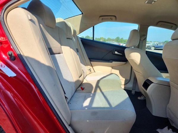 2012 TOYOTA CAMRY