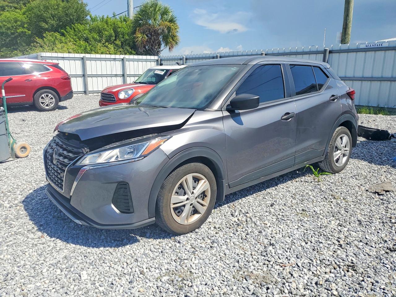 2024 NISSAN KICKS S