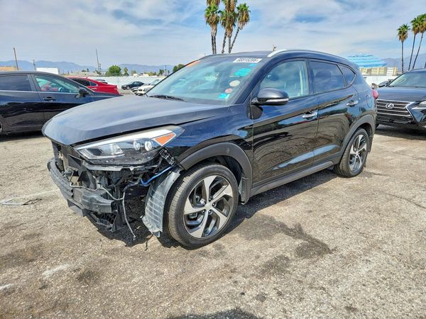 2016 HYUNDAI TUCSON