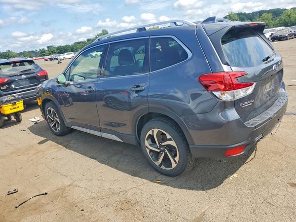 2023 SUBARU FORESTER