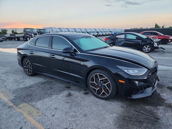 2022 HYUNDAI SONATA