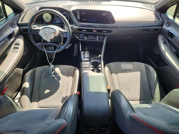 2022 HYUNDAI SONATA