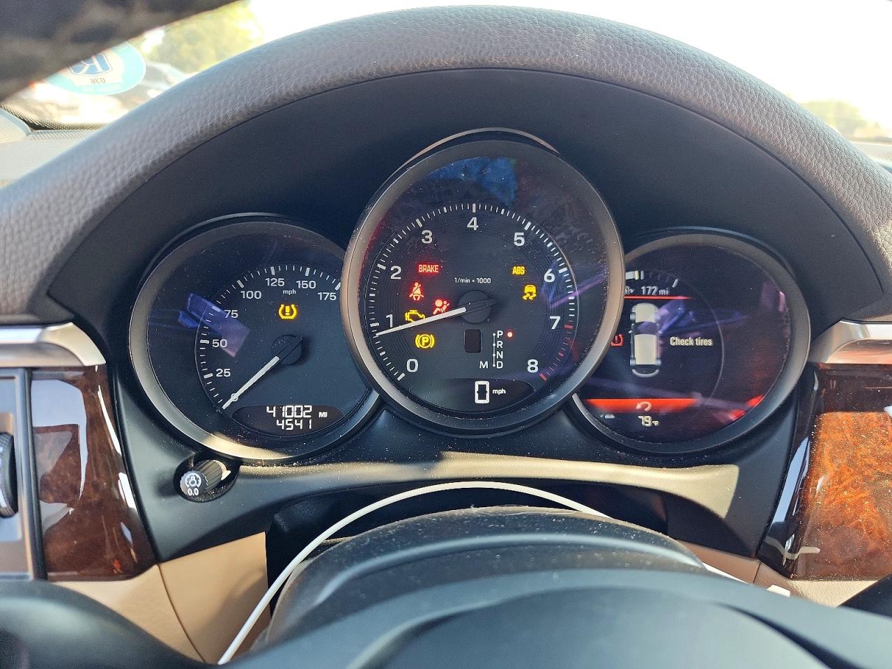 2023 PORSCHE MACAN Macan / Macan T