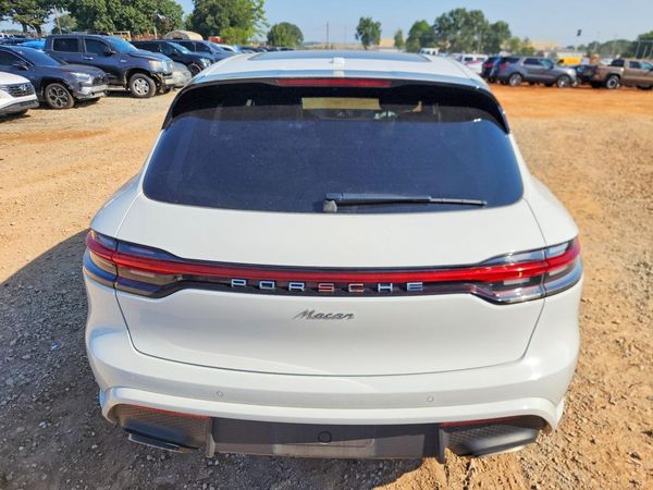 2023 PORSCHE MACAN Macan / Macan T