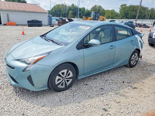 2017 TOYOTA PRIUS