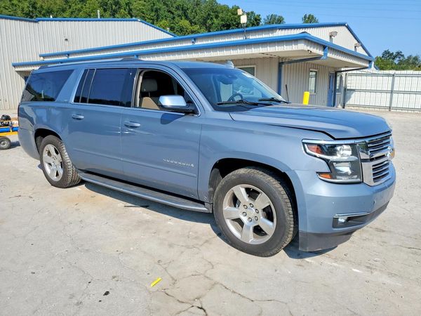 2016 CHEVROLET SUBURBAN LTZ — Passenger 3/4