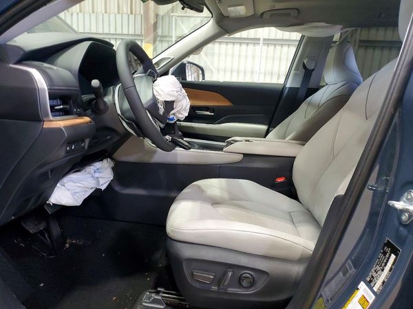 2026 TOYOTA GRAND HIGHLANDER