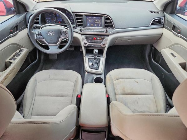 2017 HYUNDAI ELANTRA