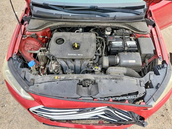 2017 HYUNDAI ELANTRA
