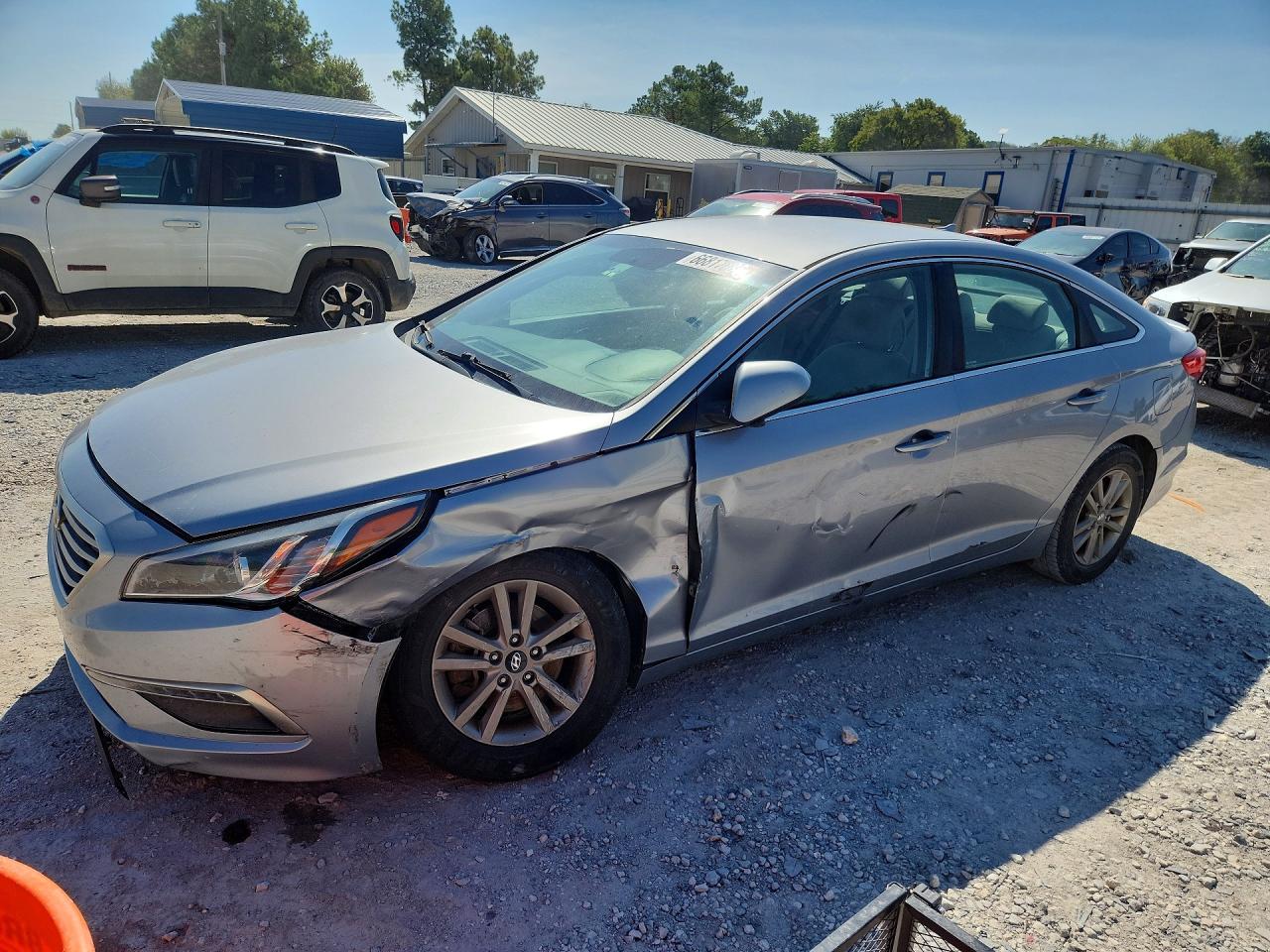2015 HYUNDAI SONATA SE, ECO — Front 3/4