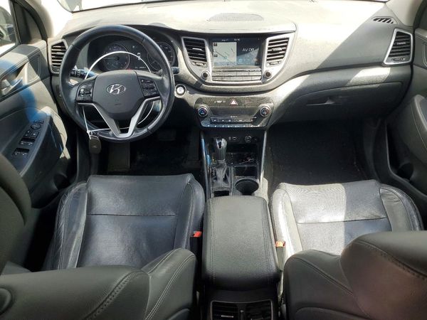 2018 HYUNDAI TUCSON
