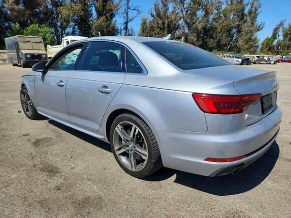 2017 AUDI A4